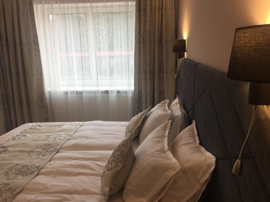 Kiem Premium Apartments Braşov Extérieur photo