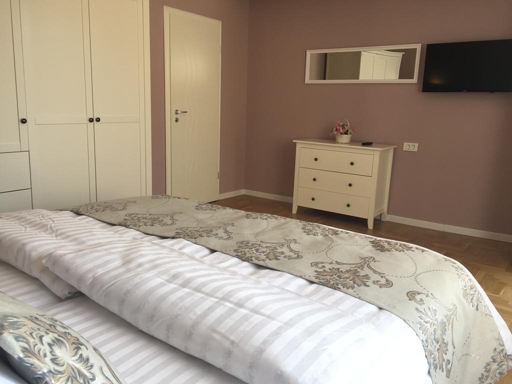 Kiem Premium Apartments Braşov Extérieur photo