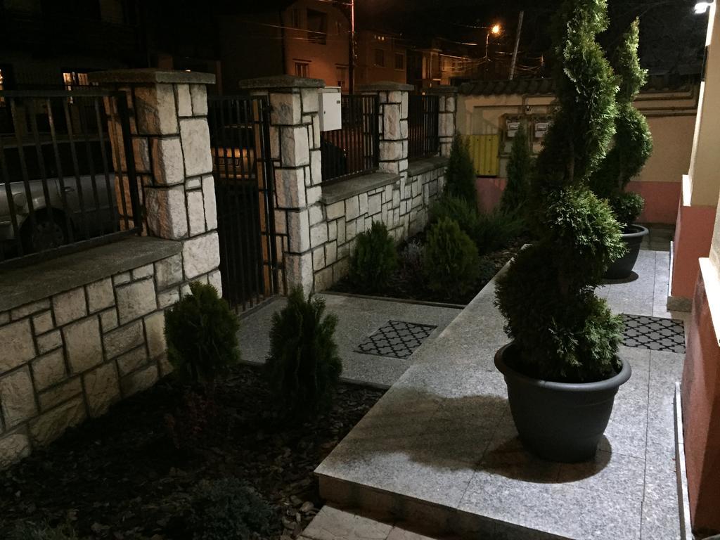 Kiem Premium Apartments Braşov Extérieur photo