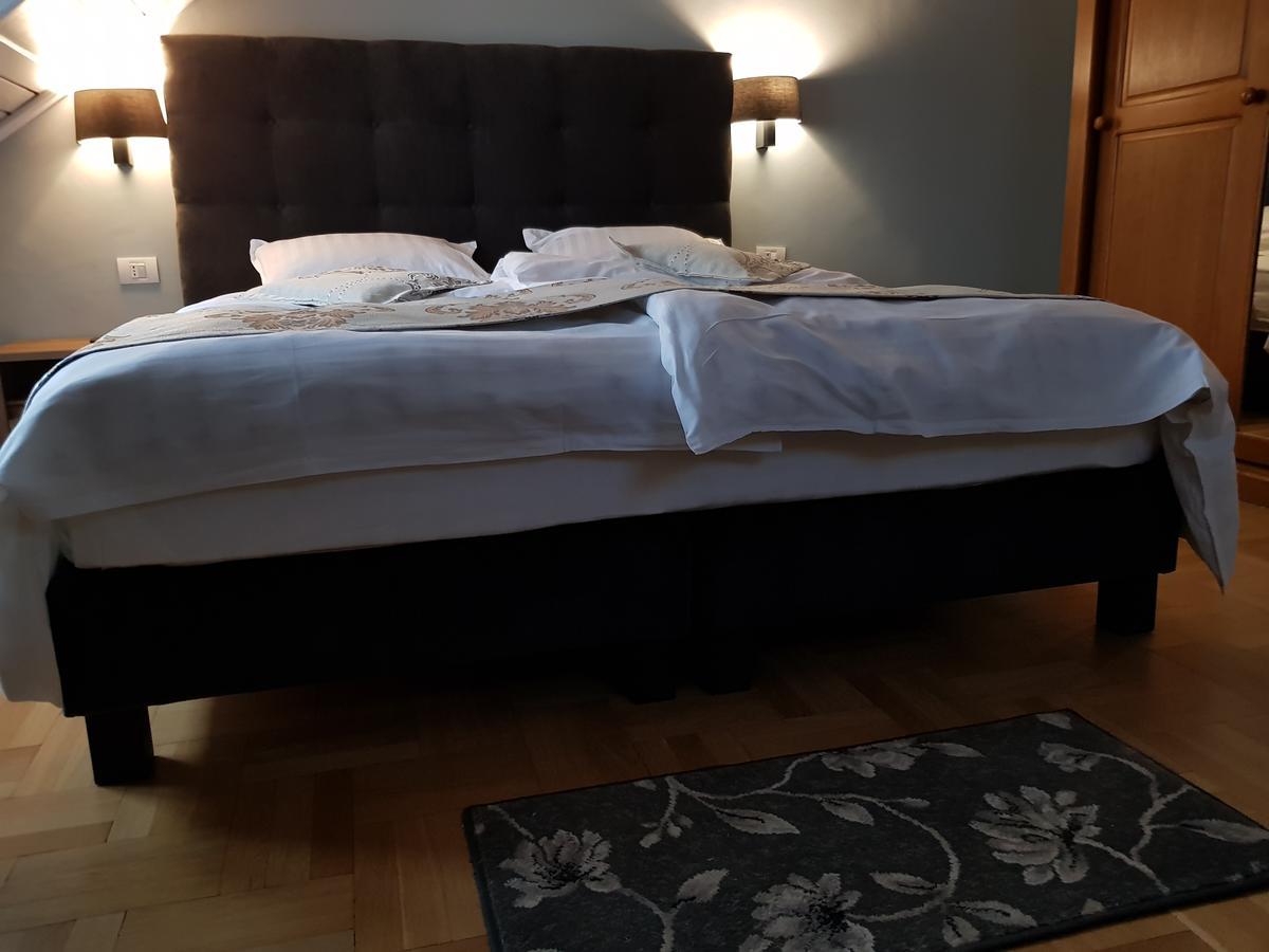 Kiem Premium Apartments Braşov Extérieur photo